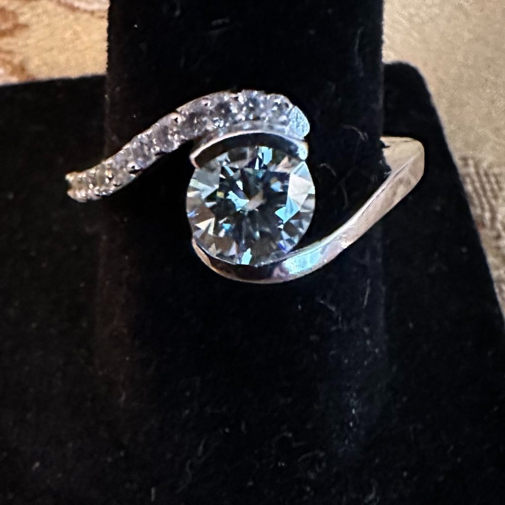 Moissanite Diamond Ring 1.11 Ct Round Ice Blue White 925 Silver Size 7